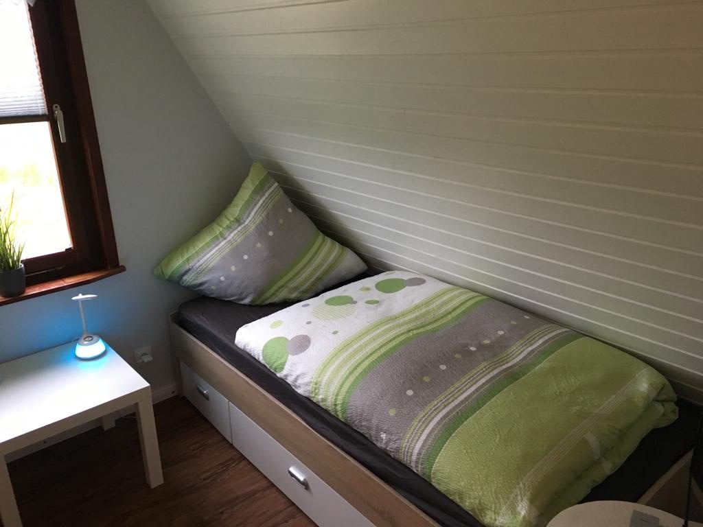 2. Schlafzimmer